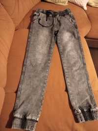 Spodnie jeansy czarne M-Sara