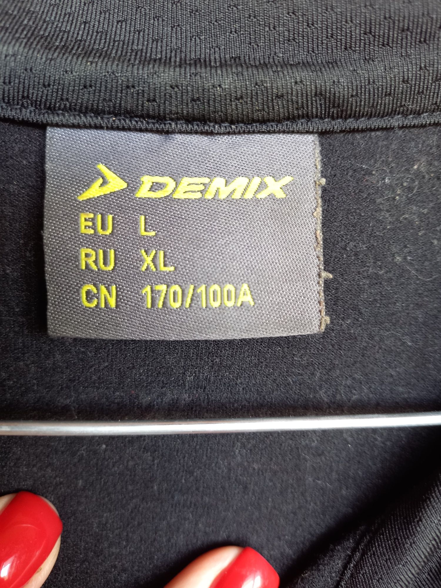 Кофта Demix L розмір