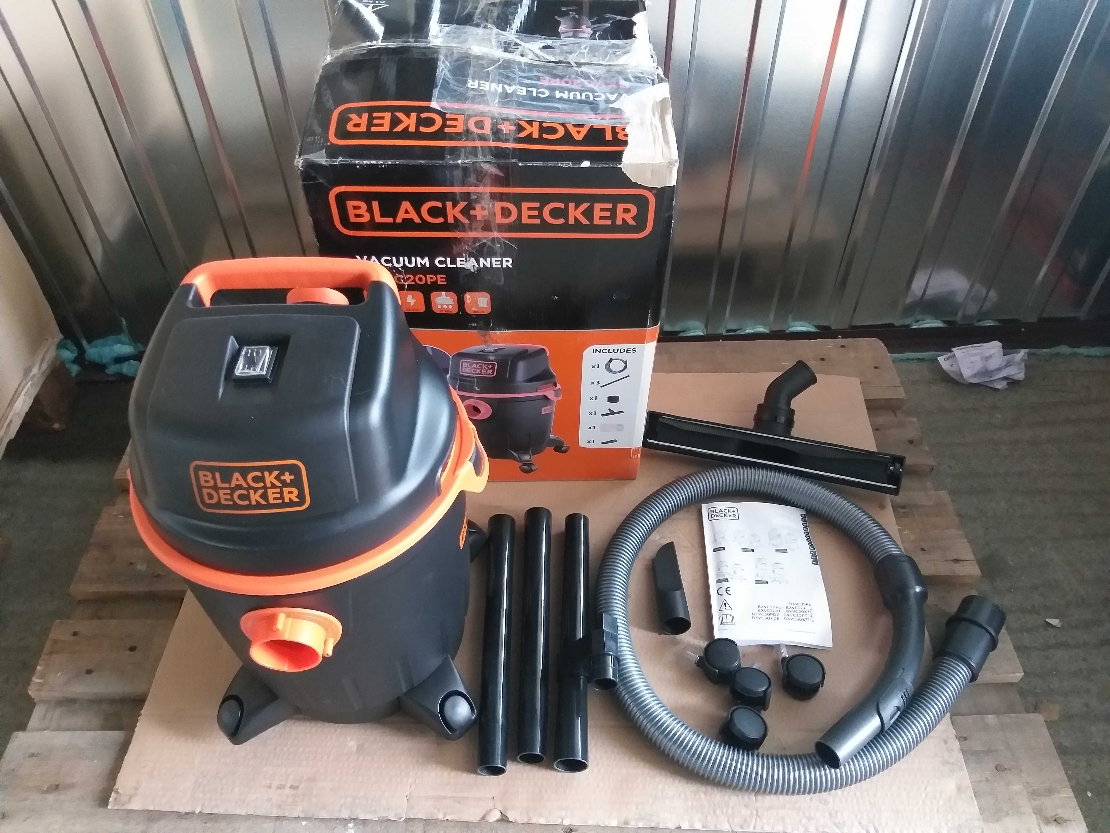 Odkurzacz przemysłowy Black&Decker BXVC20PE 1200 W