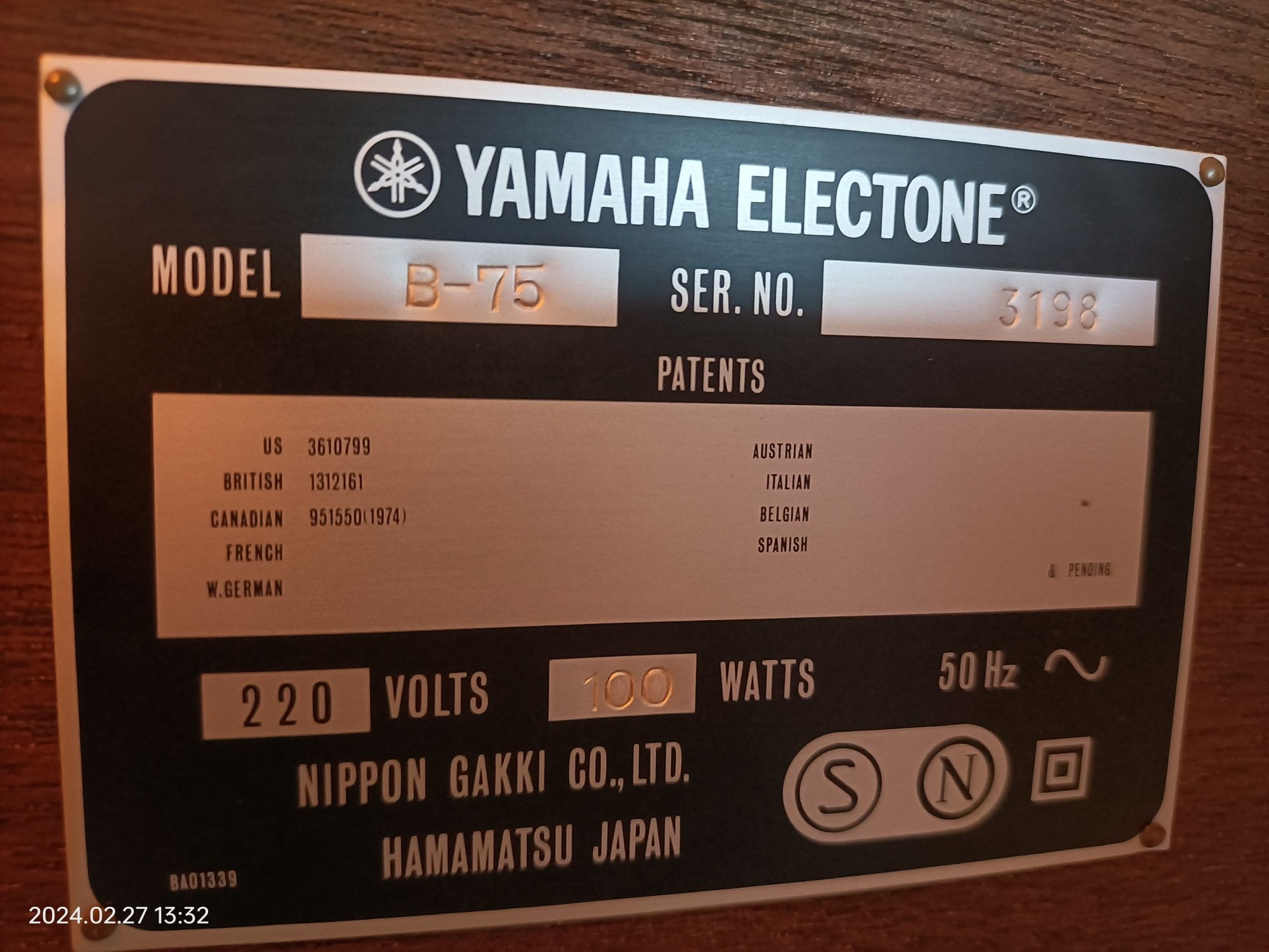 Yamaha Electone B-75 Organy