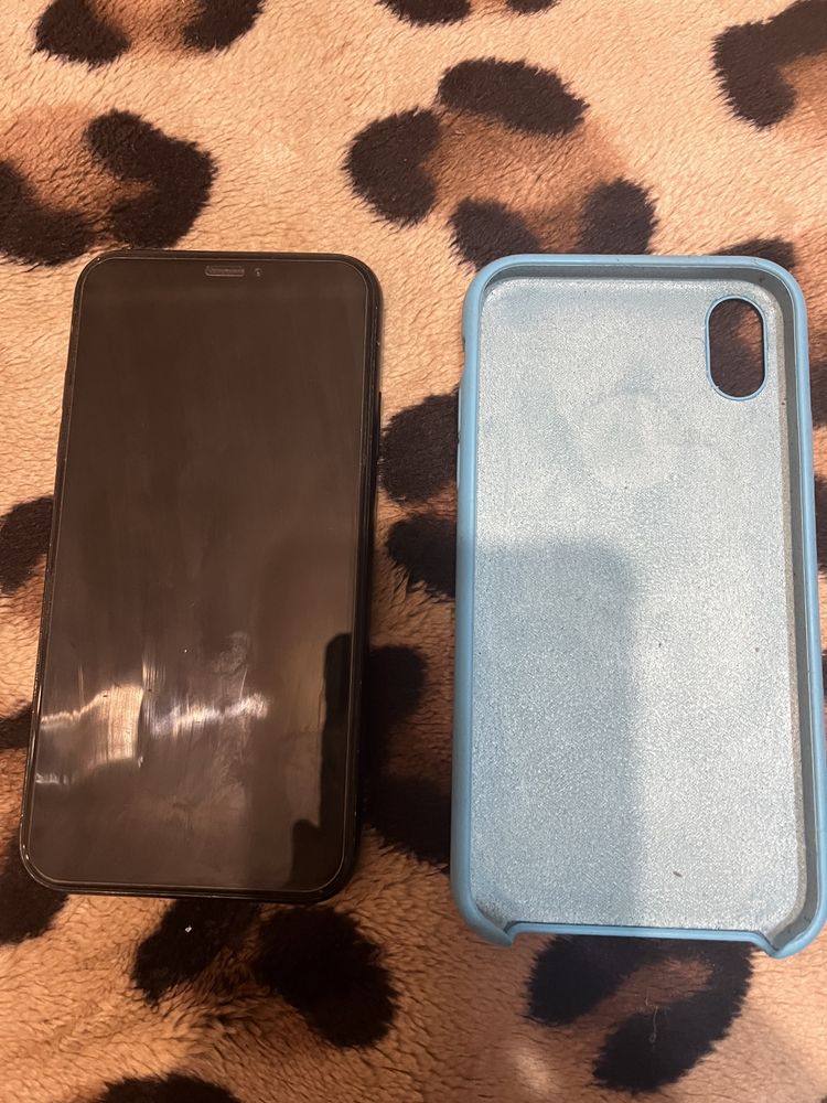 Продам айфон xr 64 gb
