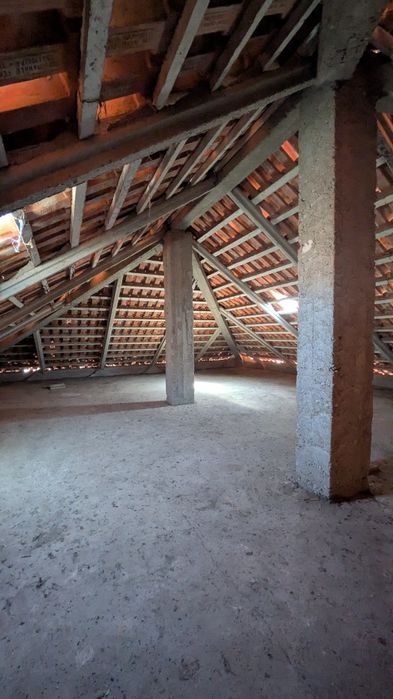 Moradia anos 60 para remodelar com 630m2 de terreno
