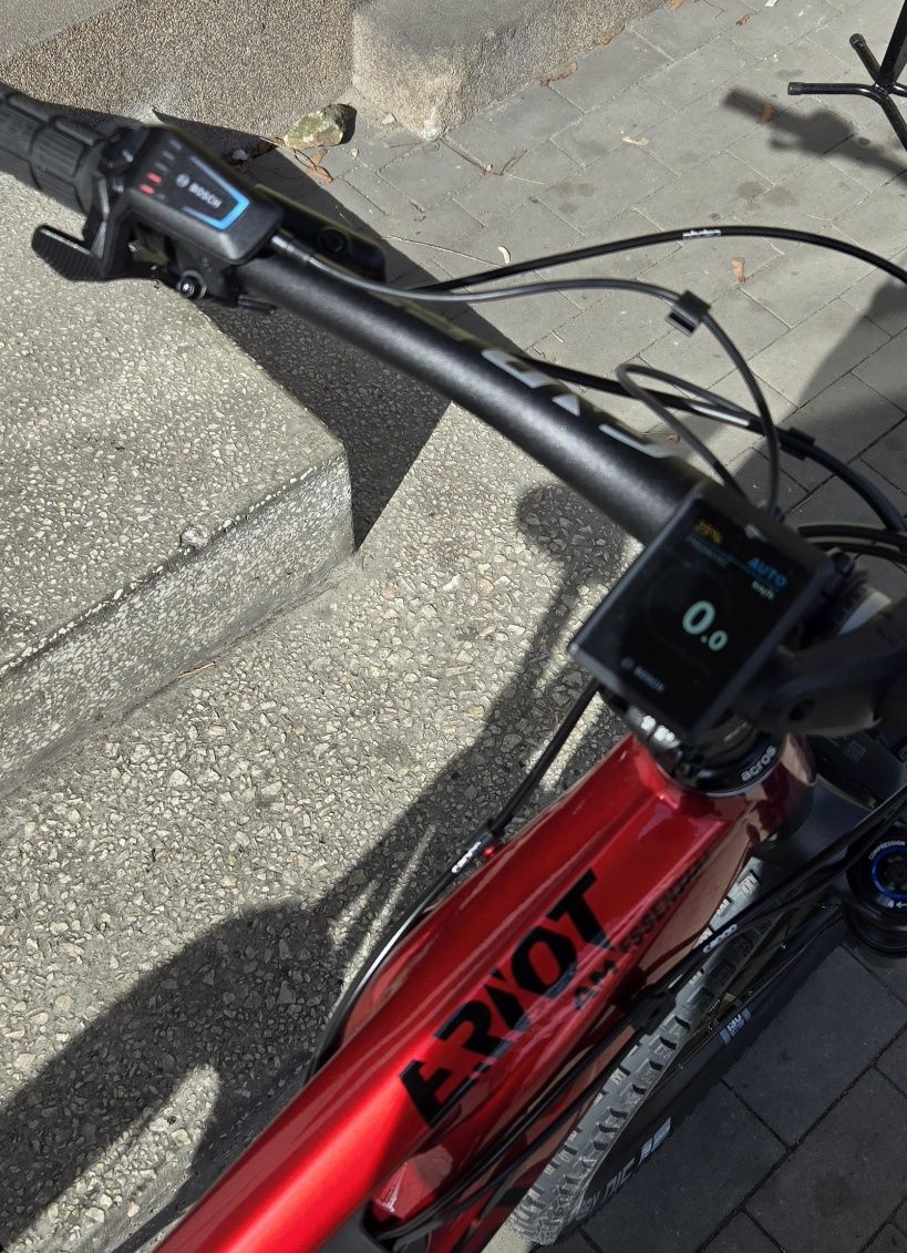 Ghost  E-Riot AM Essential - Elektryk Enduro - Bosch - M Wyprzedaż!