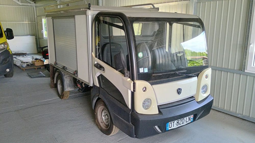 Piaggio GOUPIL G5  elektryczny samochód dostawczy piaggio melex ligier skrzynia g3 g4