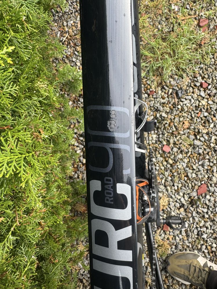 Rower Szosowy Kellys URC 90 rozmiar L  , bardzo mały przebieg