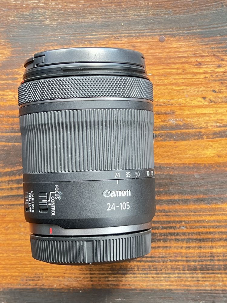 Canon EOSR z calym osprzetem. Obiektywy, statyw i torba.