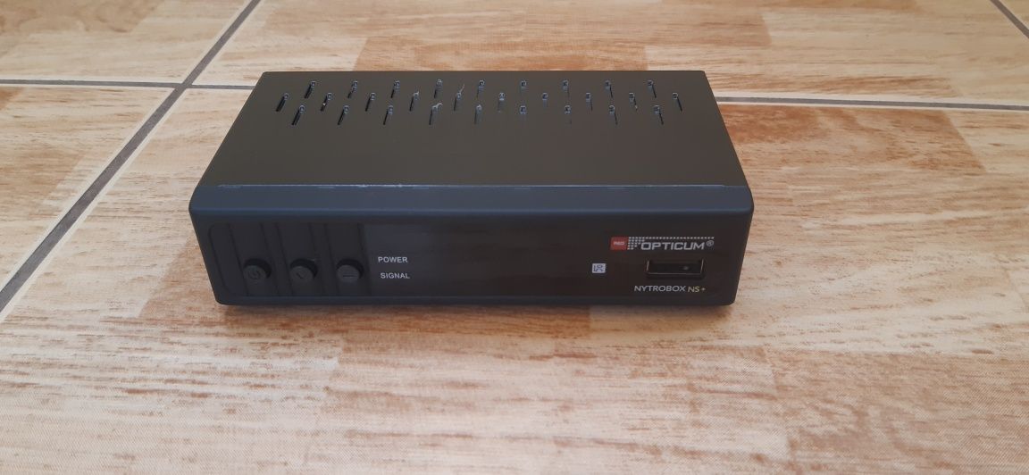 Dekoder DVBT2/C Opticum Nytrobox NS+