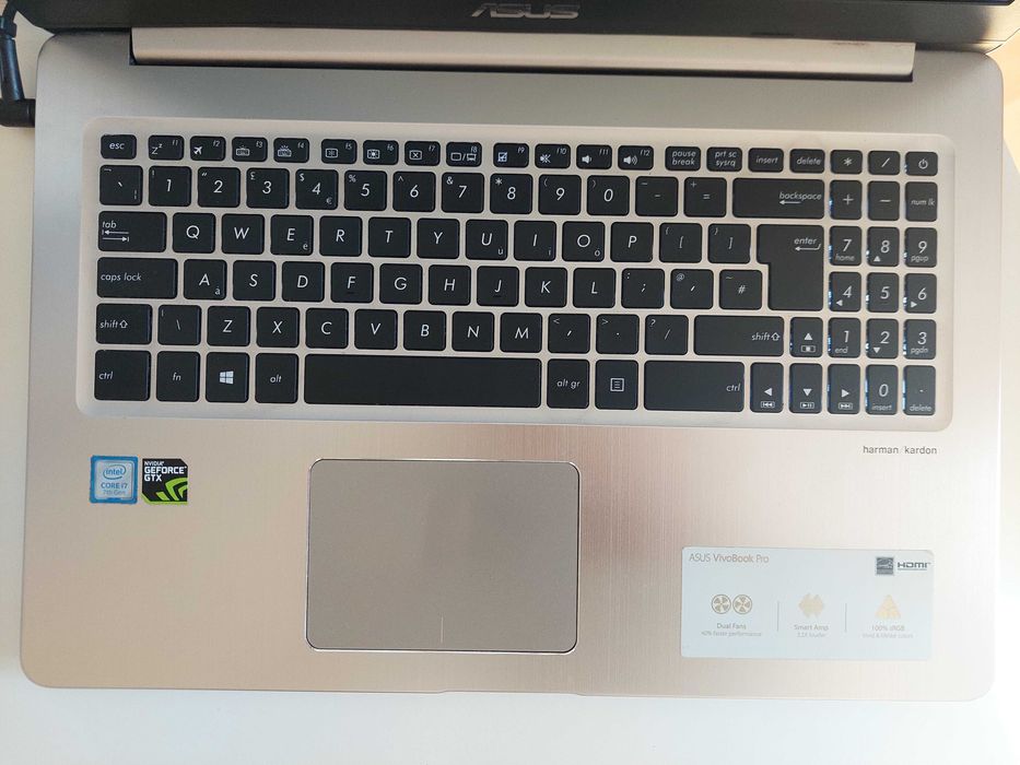 Laptop ASUS VivoBook Pro 15.6"