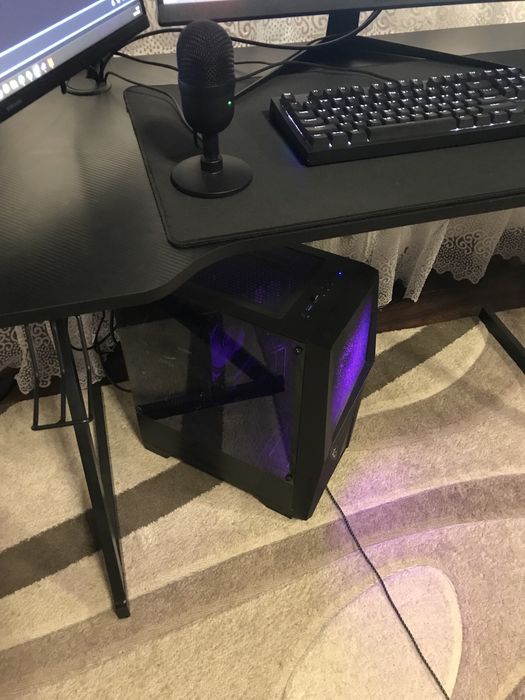 ігровий комп‘ютер в ідеальному стані!