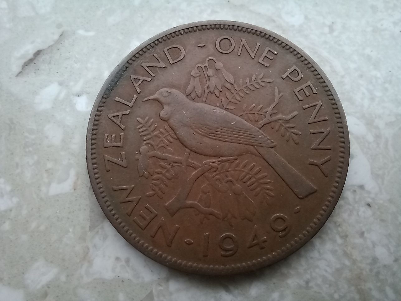 Nowa Zelandia - 2 historyczne monety obiegowe