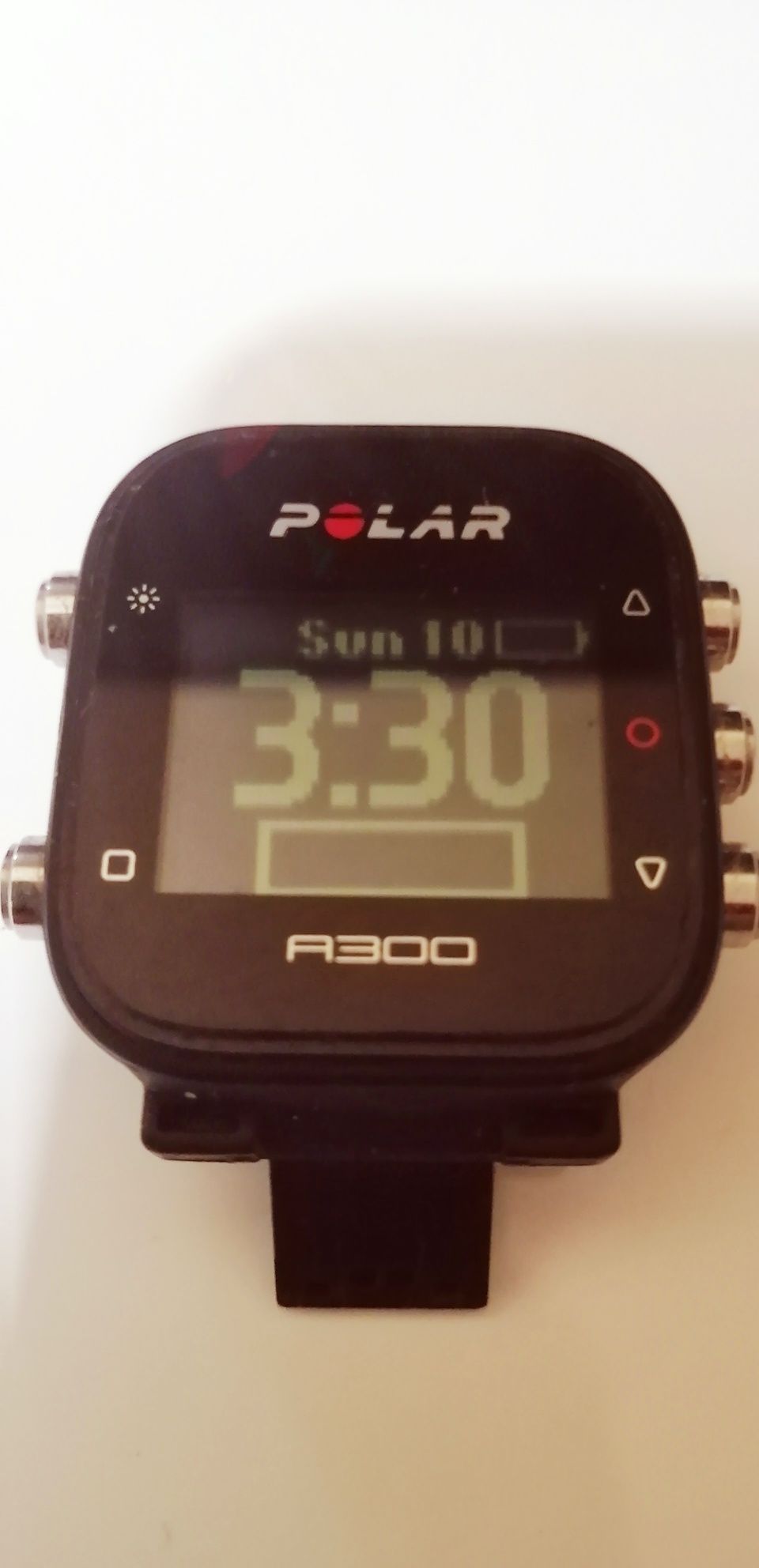 Relógio desportivo Polar a300 ler discrição.