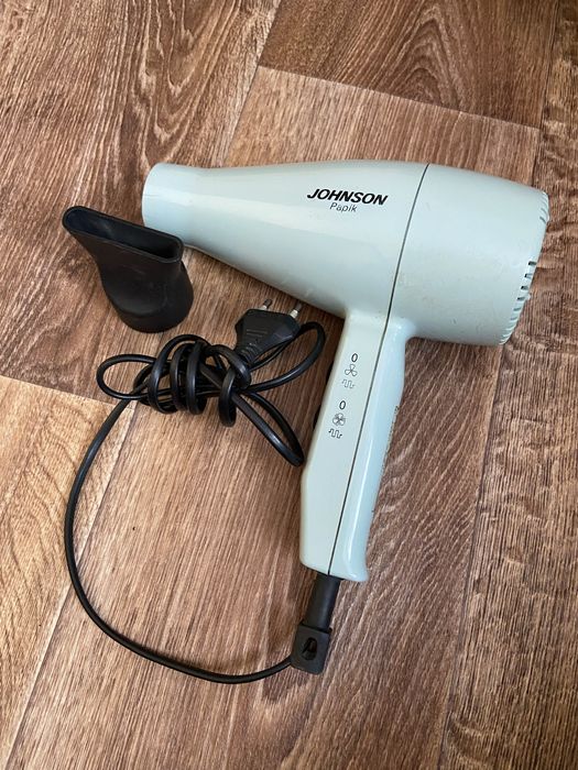 Типа Фен для сушки  та укладки волосся Johnson Papik