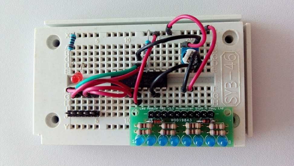 Placa com 8 leds azul, funciona com arduino, avr, pic