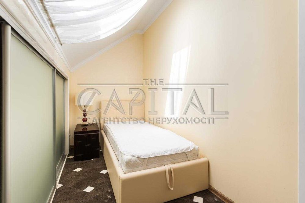 оренда елітного будинку Іванковичи