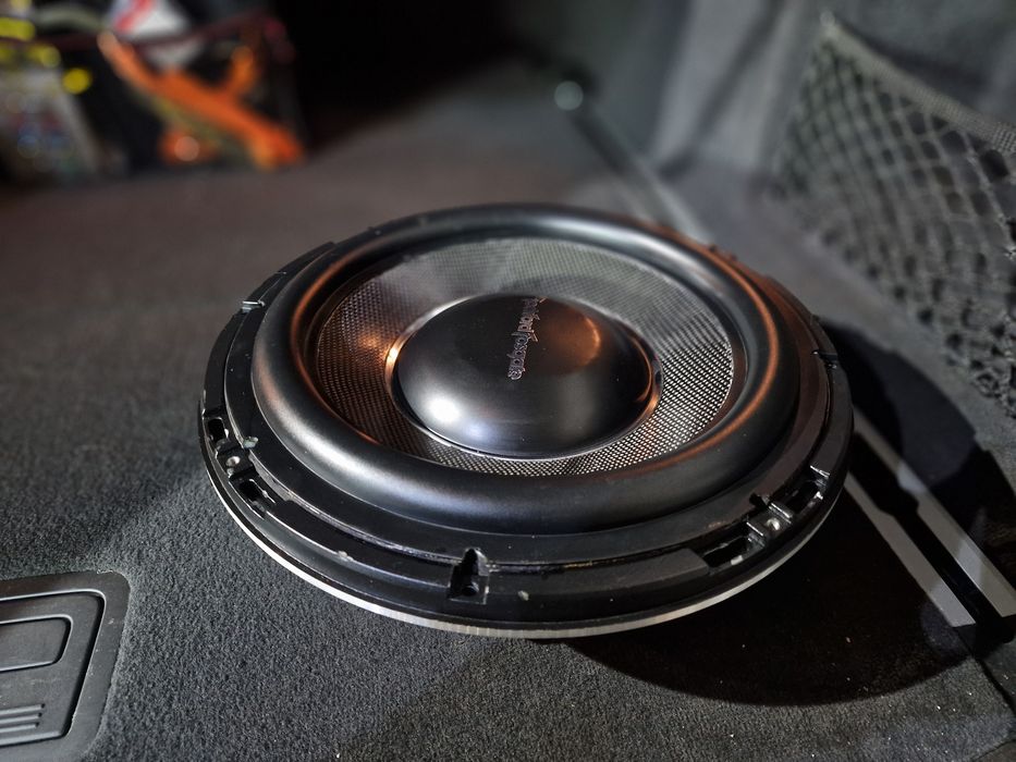 Skrzynia basowa subwoofer tuba Głośnik 30 cm Rockford Fosgate T1S1-12