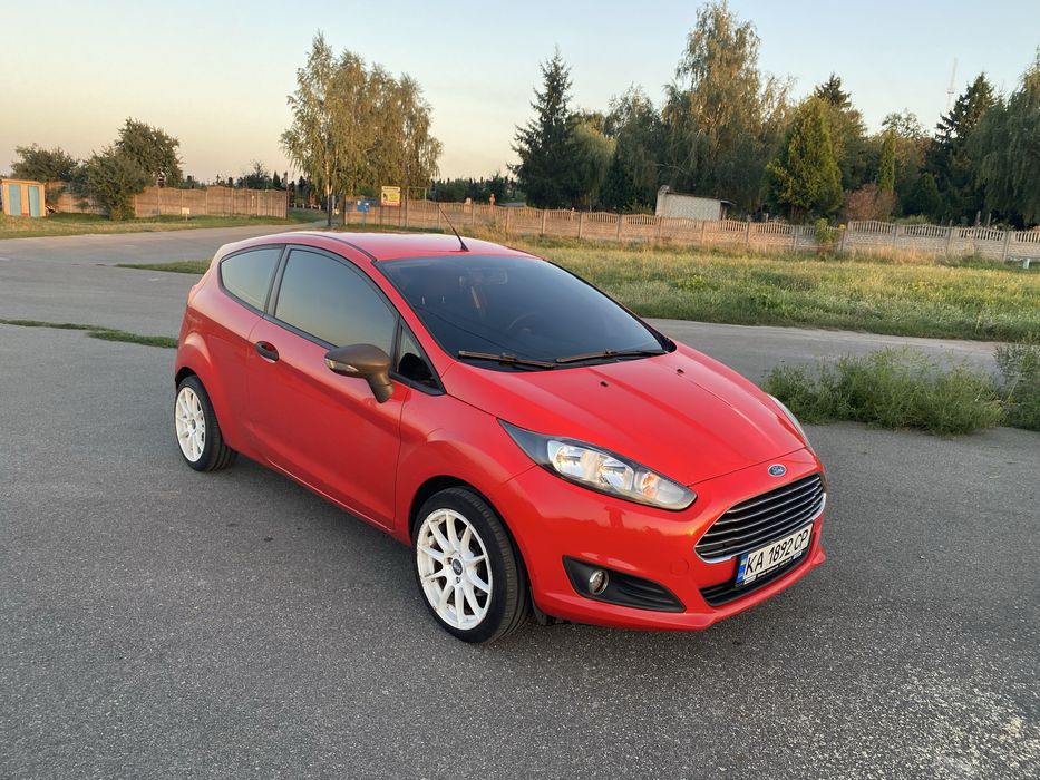 Ford fiesta mk7 3d 1.25l