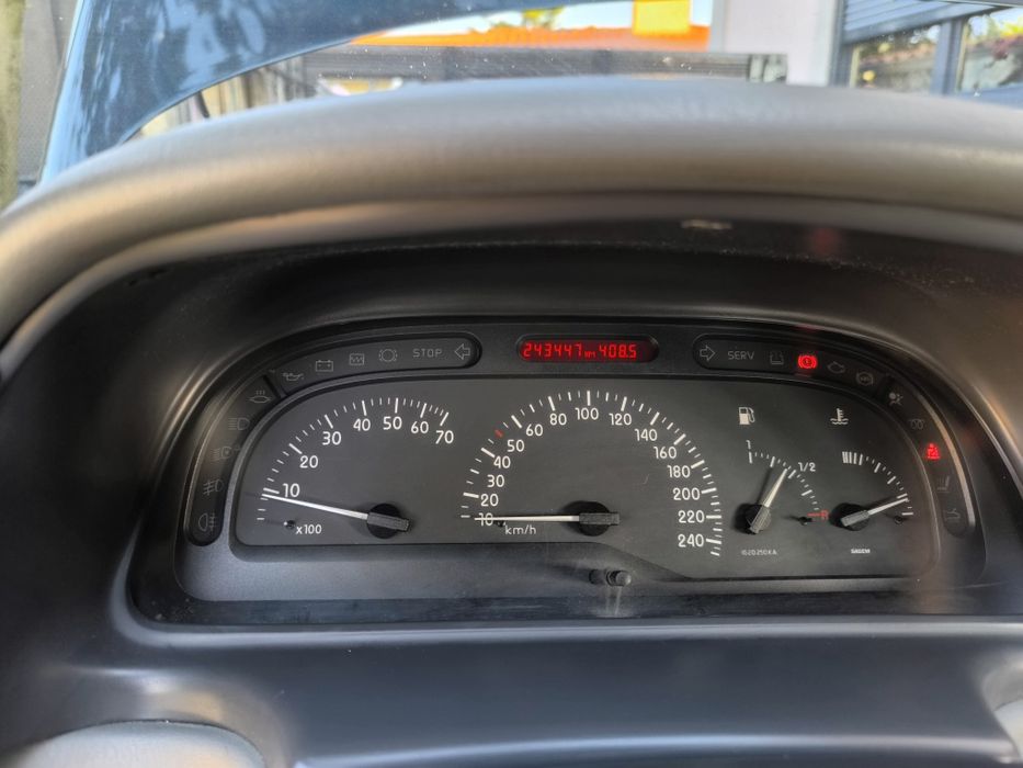 Renault Laguna b56 1998