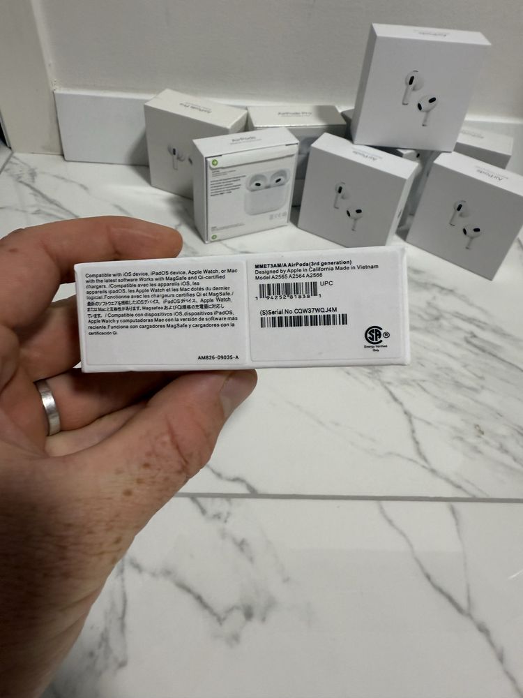 Apple AirPods 3 серія