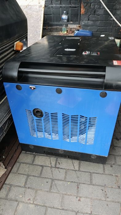 Продам Генератор