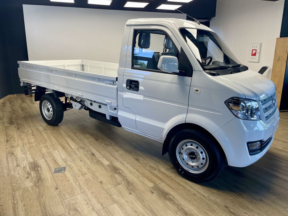 DFSK C31 1,6 l DVVT 112KM  DFSK C31 1,6 l DVVT 112KM  Ładowność 1005 kg AC AIRBAG MP3 4lata GW