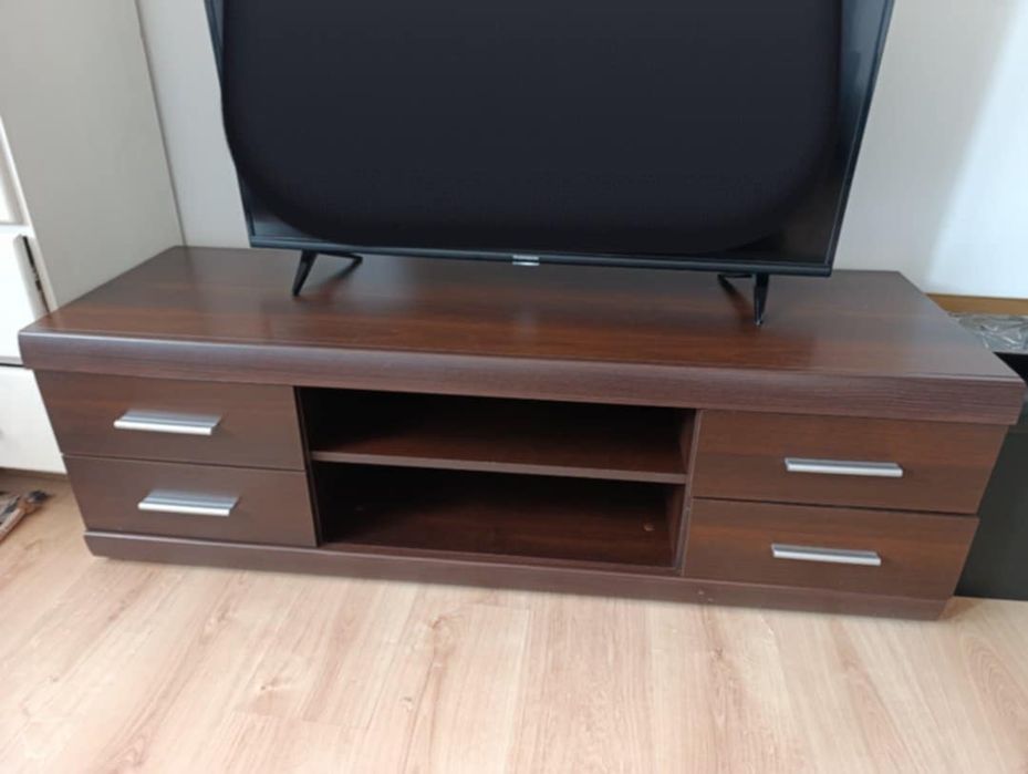 Szafka RTV pod telewizor