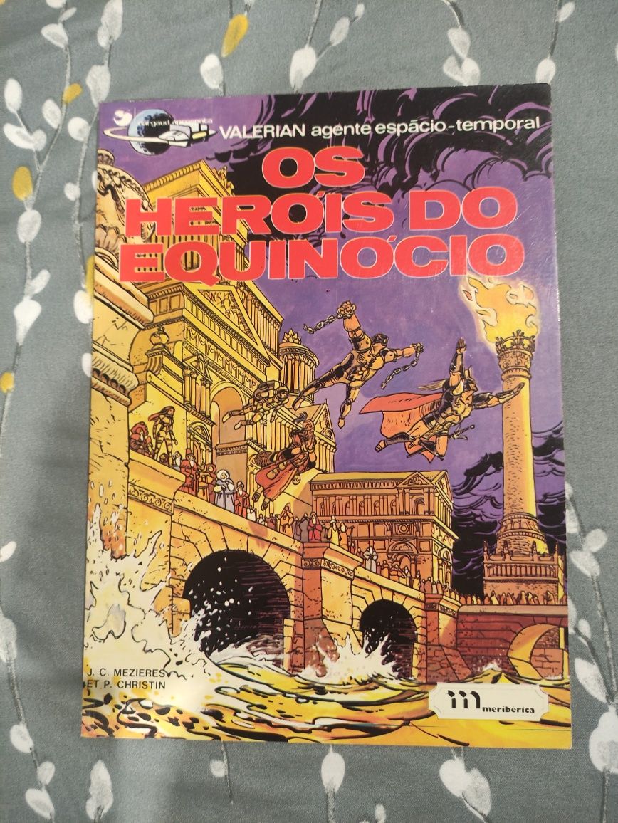 Livro BD Antigo" Valerian Agente Espacio - Temporal