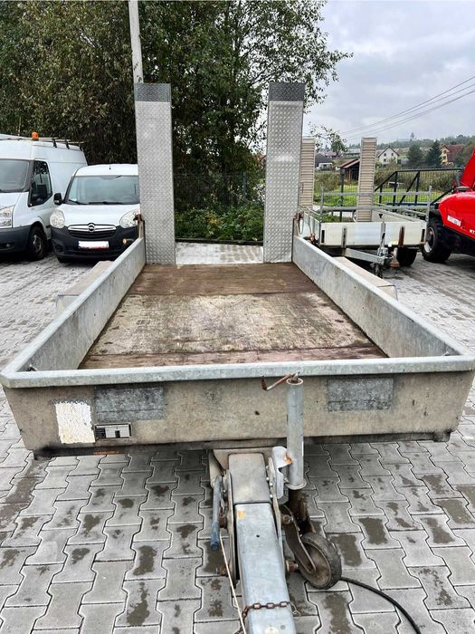 Wynajem przyczepy najazdowej 3,5 t