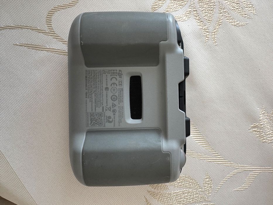 Pilot/ kontroler DJI RC-N1 |
