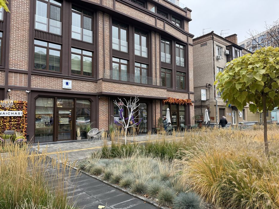 Аренда помещения ЖК Классик Холл, центр города.