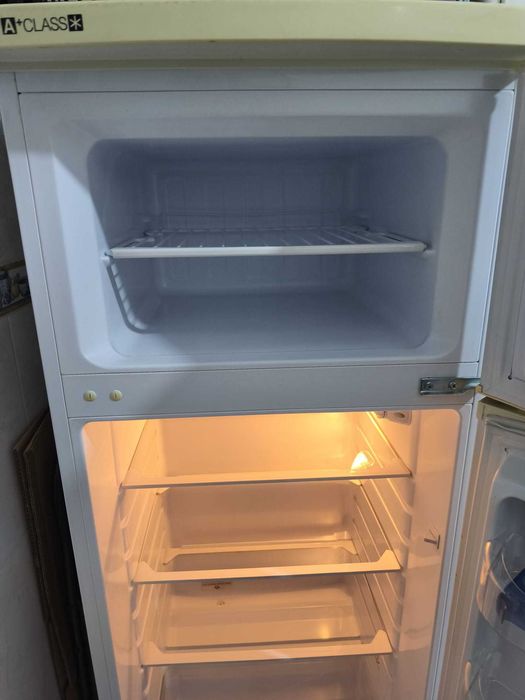 Frigorífico Indesit