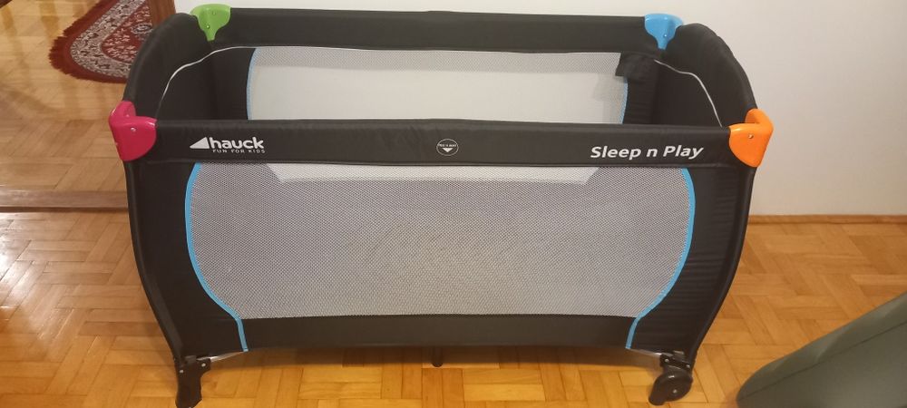 Łóżeczko turystyczne Hauck Sleep'n Play Go Plus uszkodzone