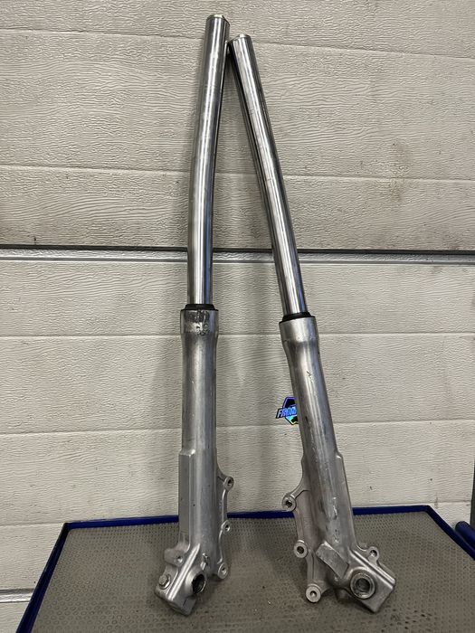 Lagi zawieszenie Royal Enfield Classic 500