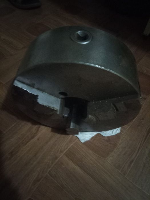 Головка для накатки резьбы