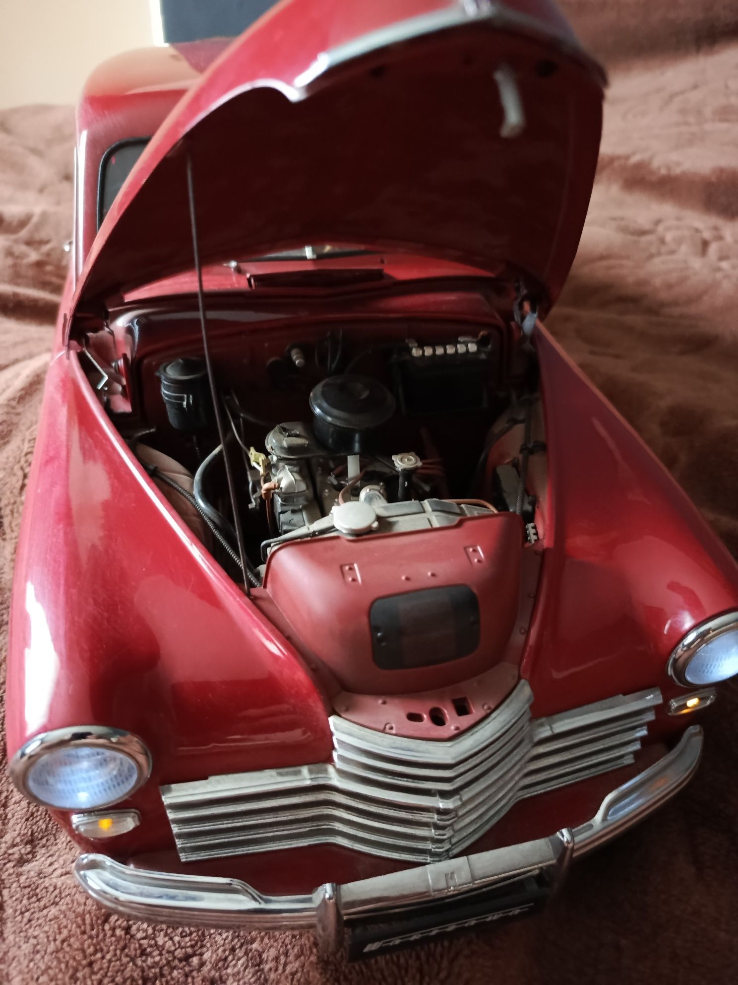 Model warszawa M20 skali 1:8
