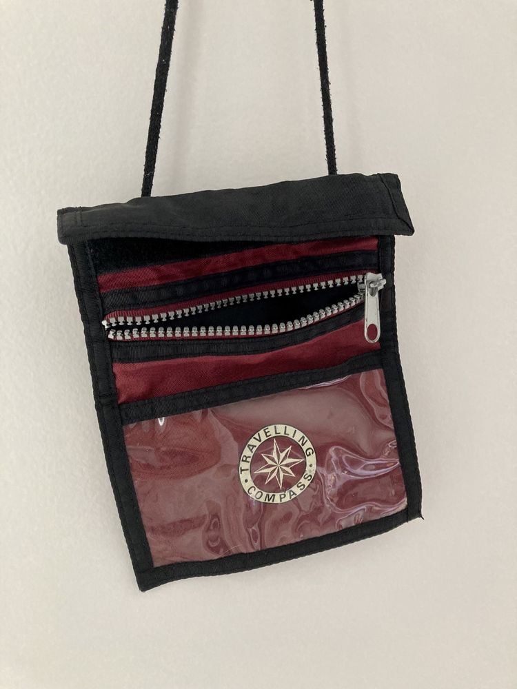 Bolsa de peito para viagem - Travelling Compass