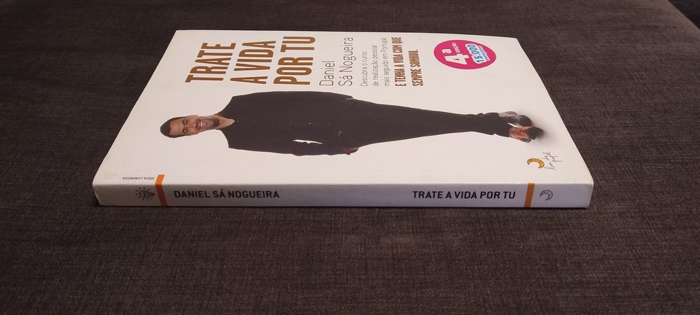 Livro "Trate a Vida por Tu"