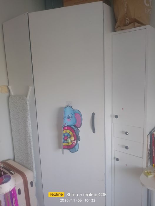 Szafa narożna oddam czekoladki lindor