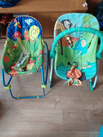 Wózek bliźniaczy, ubranka oraz inne rzeczy dla niemowląt