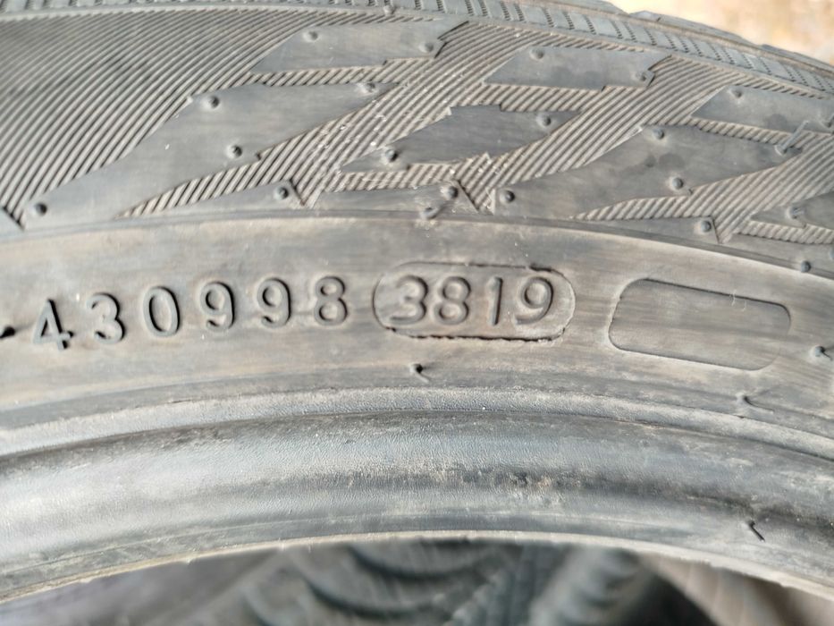 Opona używana 205/50R17 Nokian WR Snowproof 1szt.