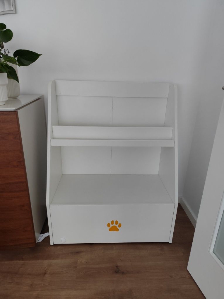 Escaparate com gaveta IKEA