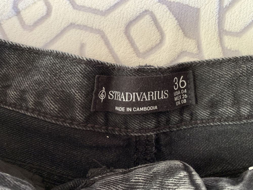 Calças cropped da Stradivarius