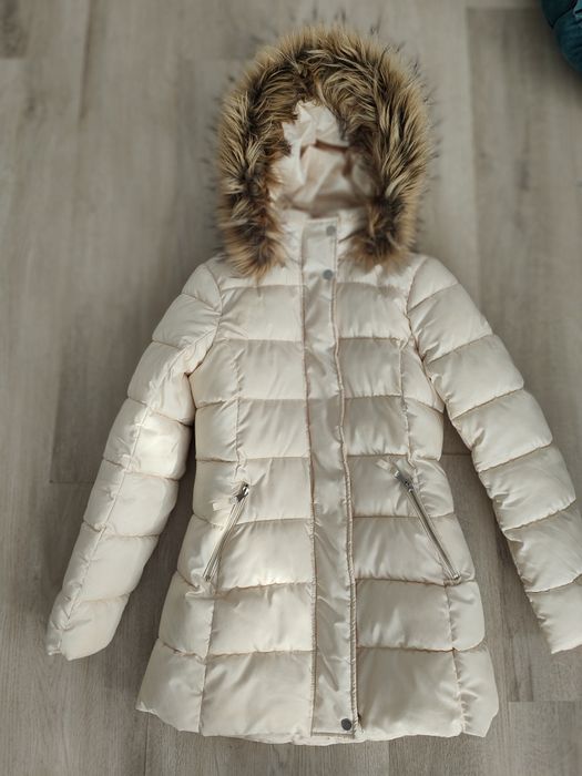 Зимова курточка H&M для дівчини