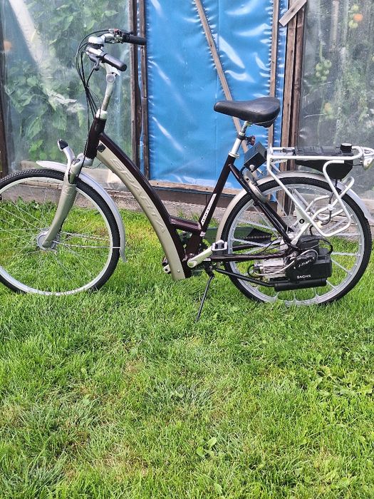 Rower Sparta z silnikiem spalinowym sachs