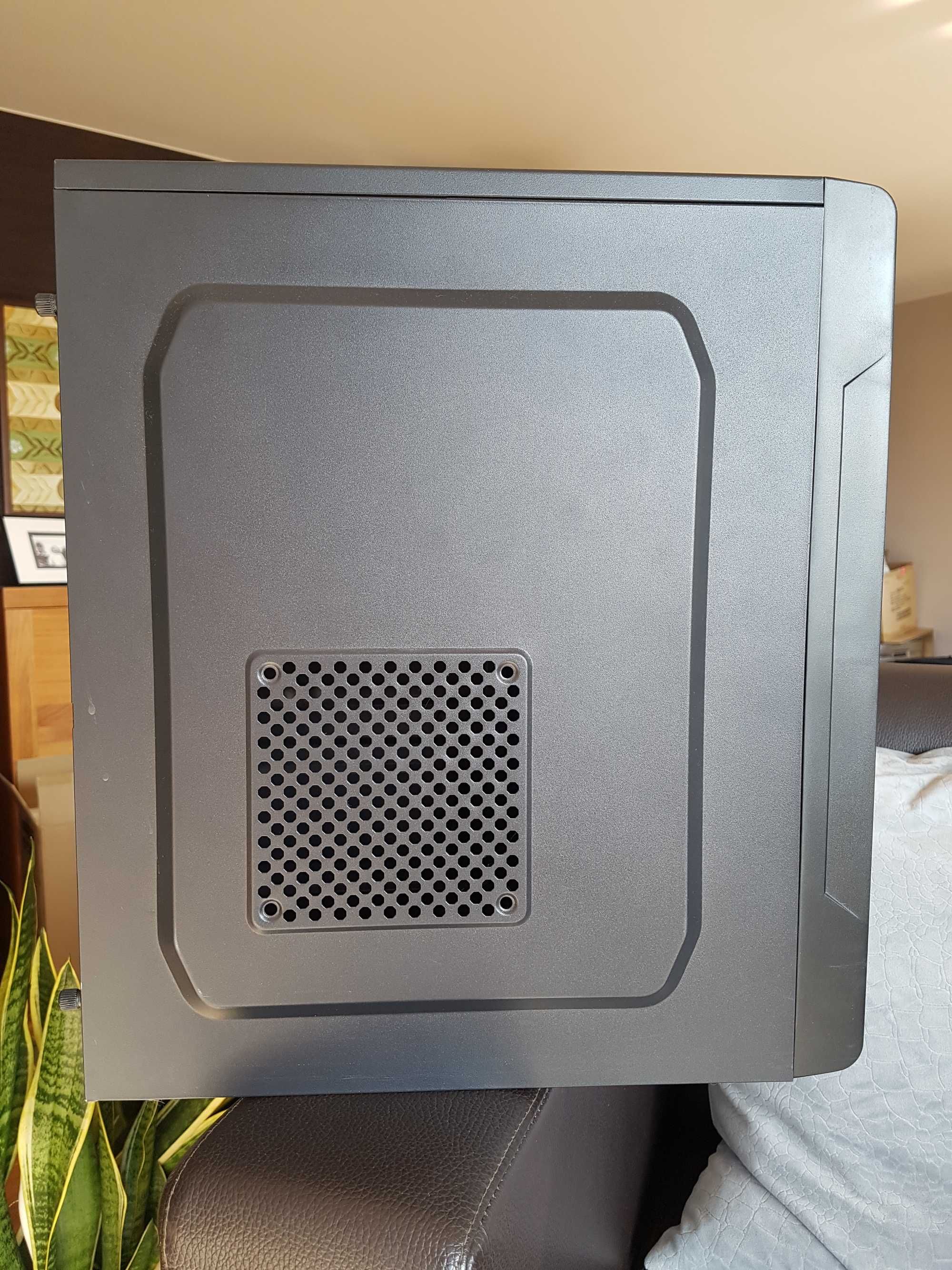 Obudowa LOGIC Mini Tower (USB 3.0) czarna + zasilacz 450W_ Gdańsk