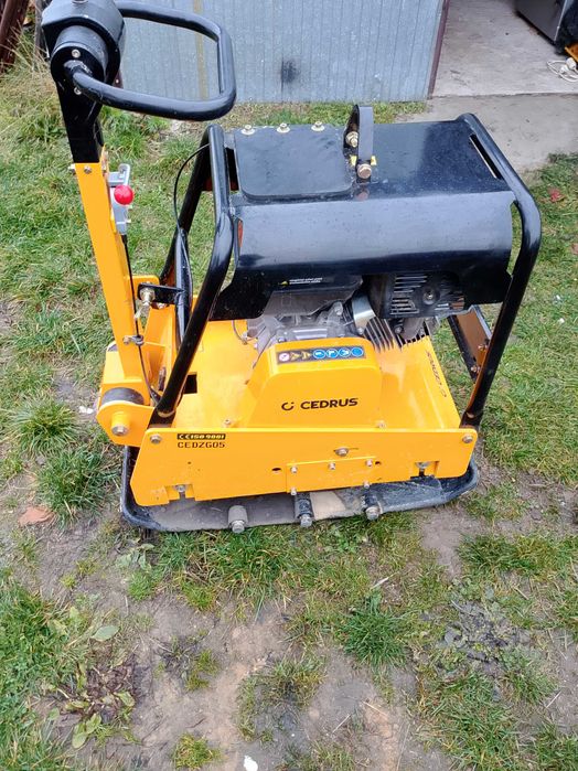 Wynajem zagęszczarka 96kg, 270kg, skoczek75kg