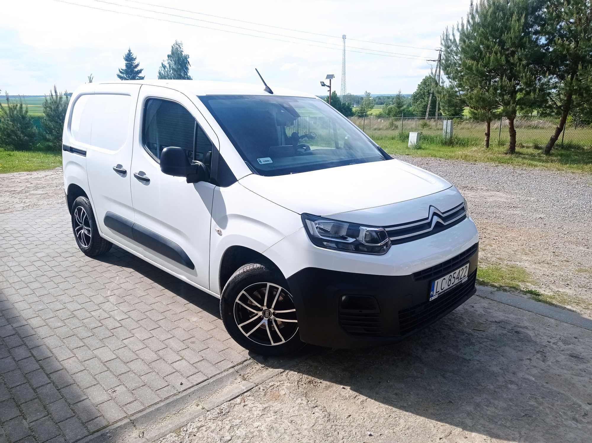 Citroen Berlingo van furgon fv23 bardzo bogata wersja, kamery, ZADBANY