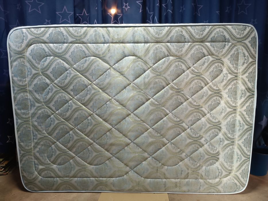 Colchão em perfeitas condições