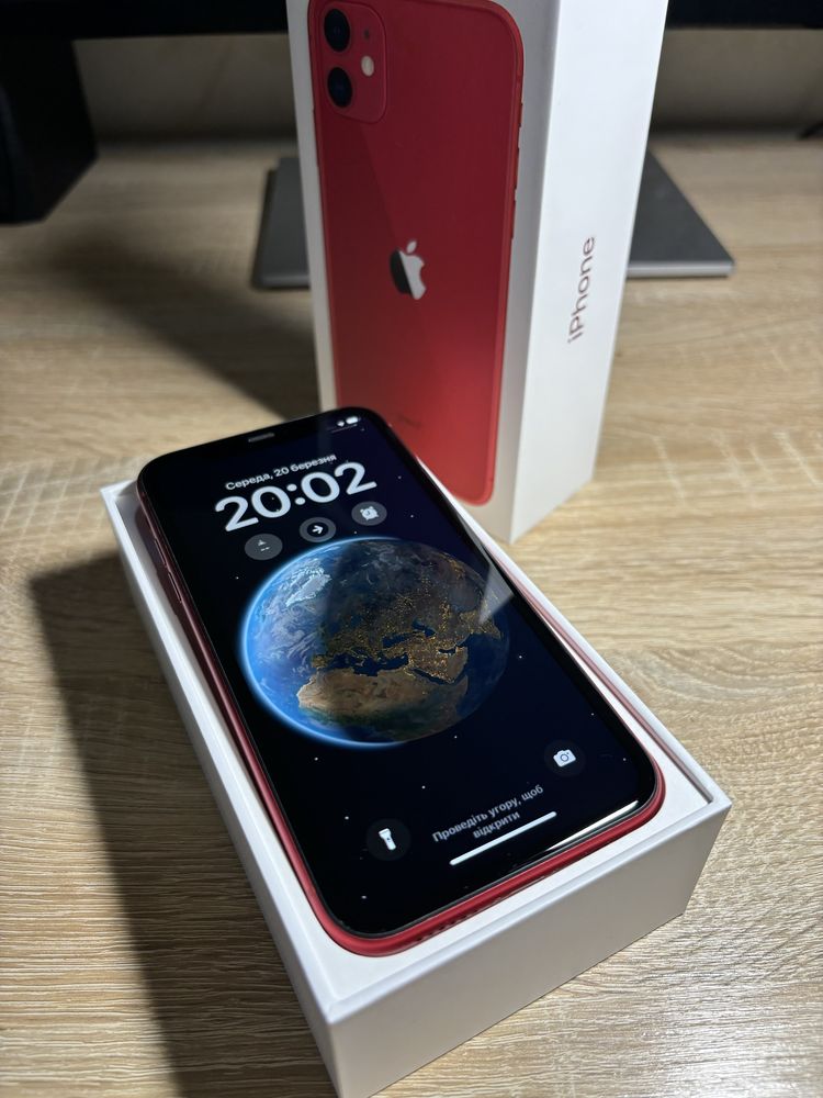 iPhone 11 128GB Product Red