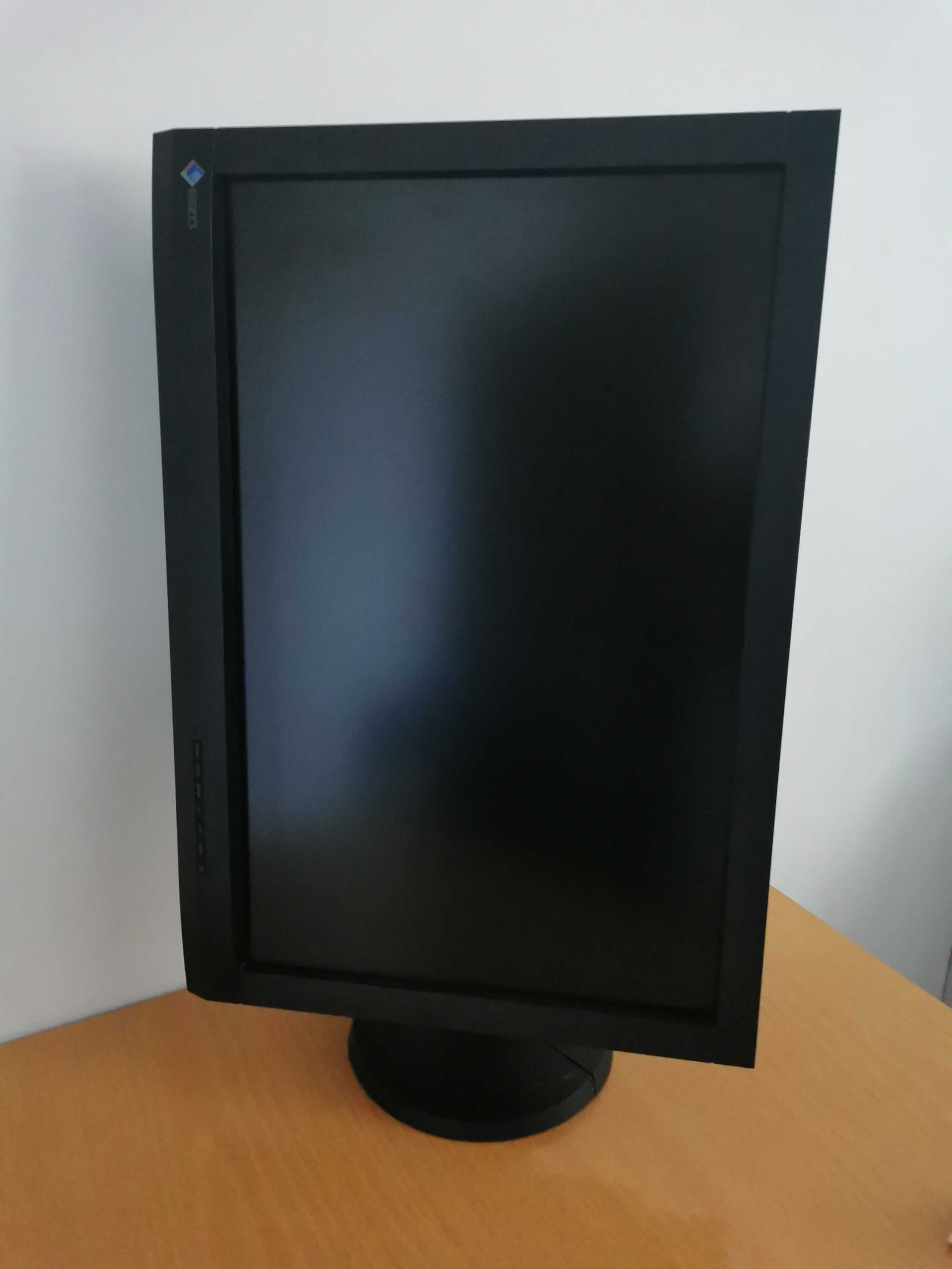 Monitor EIZO ColorEdge CX241_stan - jak nowy