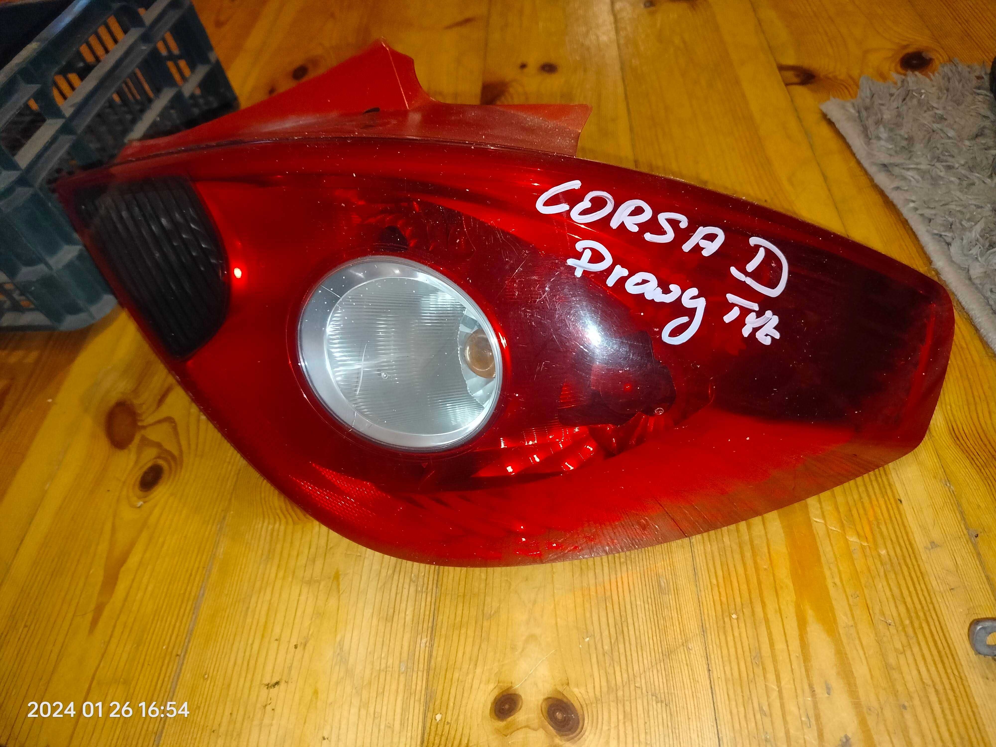 Opel Corsa D prawa tylna lampa